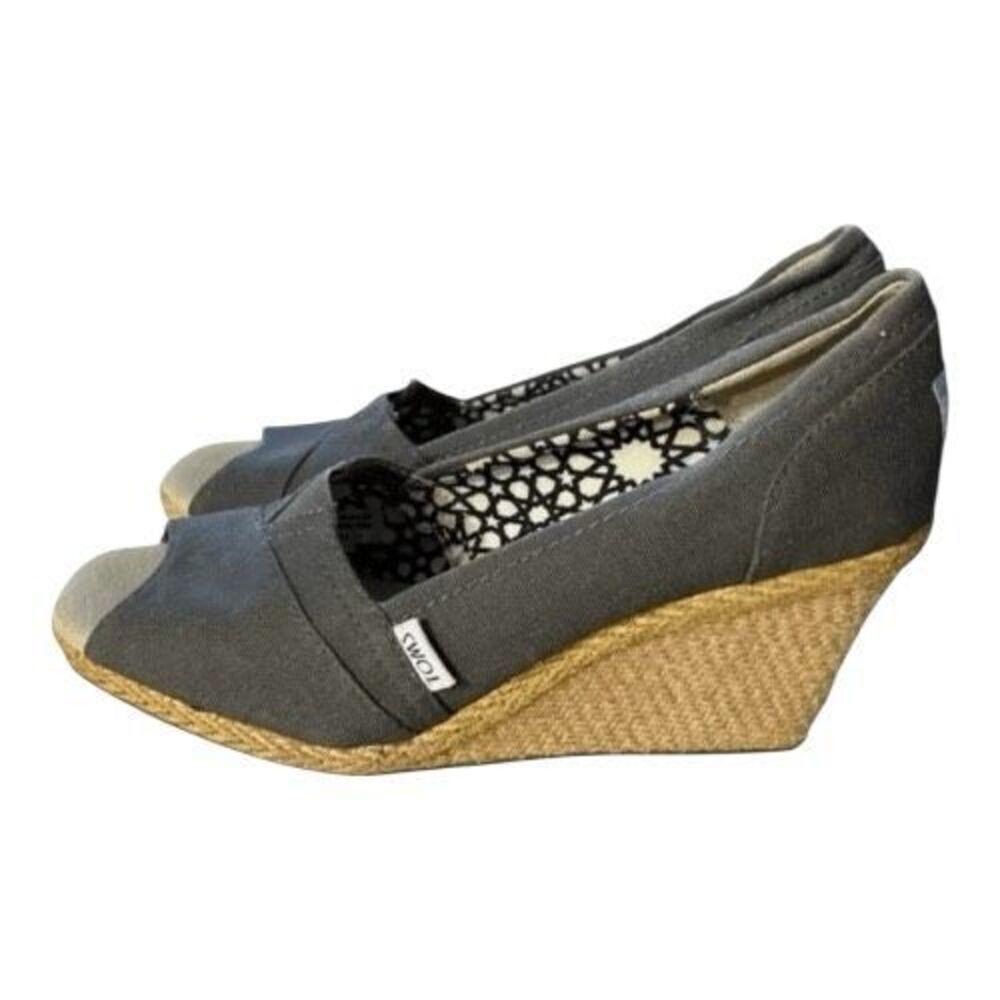TOMS Shoes Women Size 6.5 Grey Canvas Peep Toe Slip On Espadrille Wedges Pumps